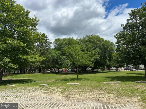 $395,000 | 825 Jersey Avenue, Gloucester City, NJ 08030