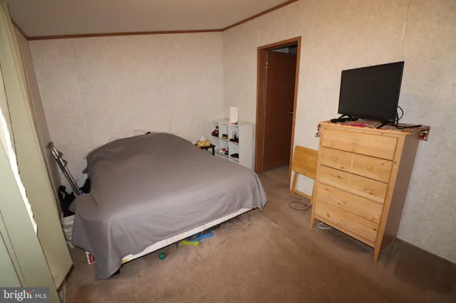 $76,500 | 6313 Nisbet Court, Slatington, PA 18080