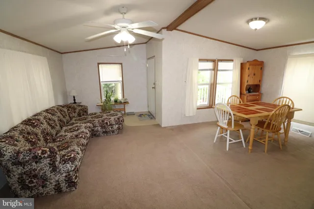 $76,500 | 6313 Nisbet Court, Slatington, PA 18080