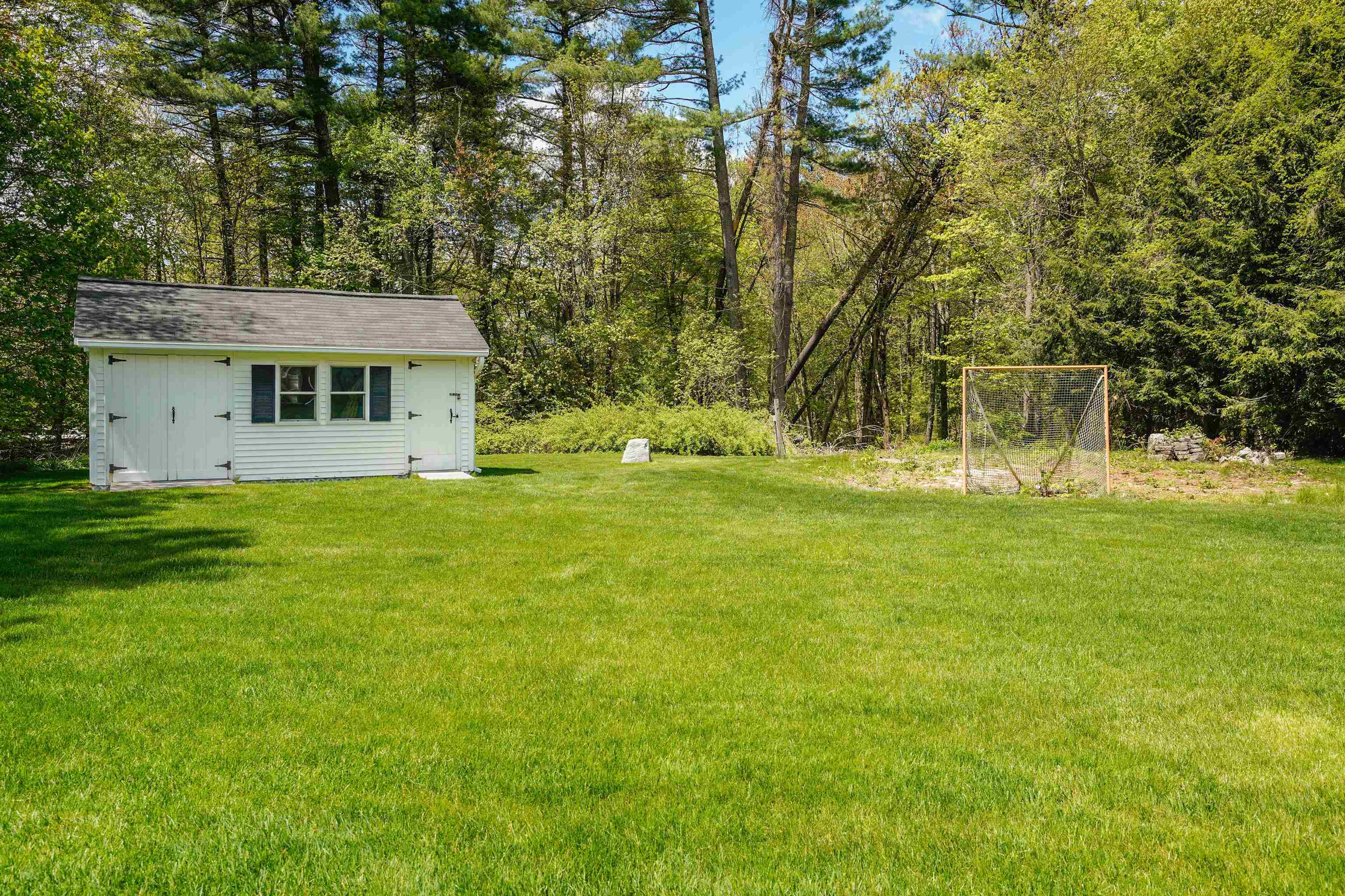 16 Richman Road Hudson, NH 03051 - Photo 28 of 40