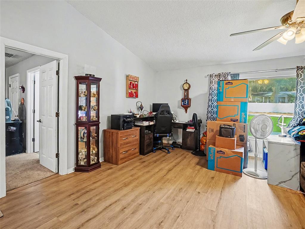 18 Weston Road Leesburg, FL 34748 - Photo 11 of 34