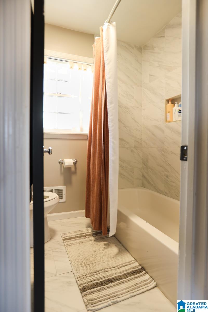 908 Ridgewood Circle Birmingham, AL 35235 - Photo 37 of 57