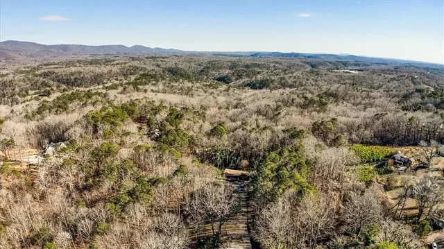$650,000 | 426 Old Cove Road South, Jasper, GA 30143