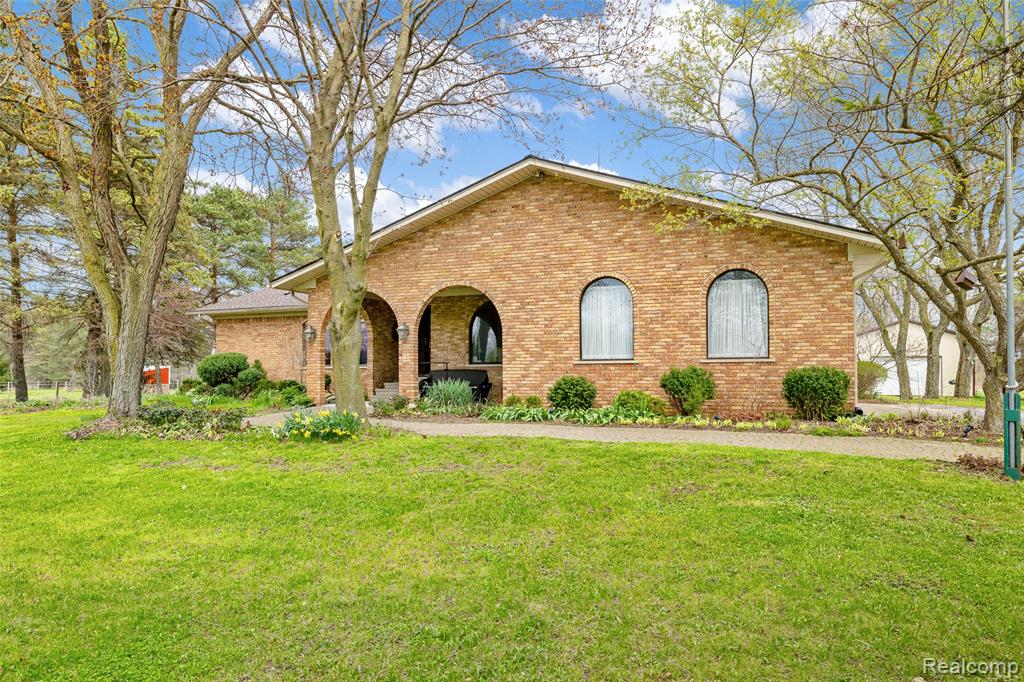 4425 Bethuy Road Casco, MI 48064 - Photo 11 of 77