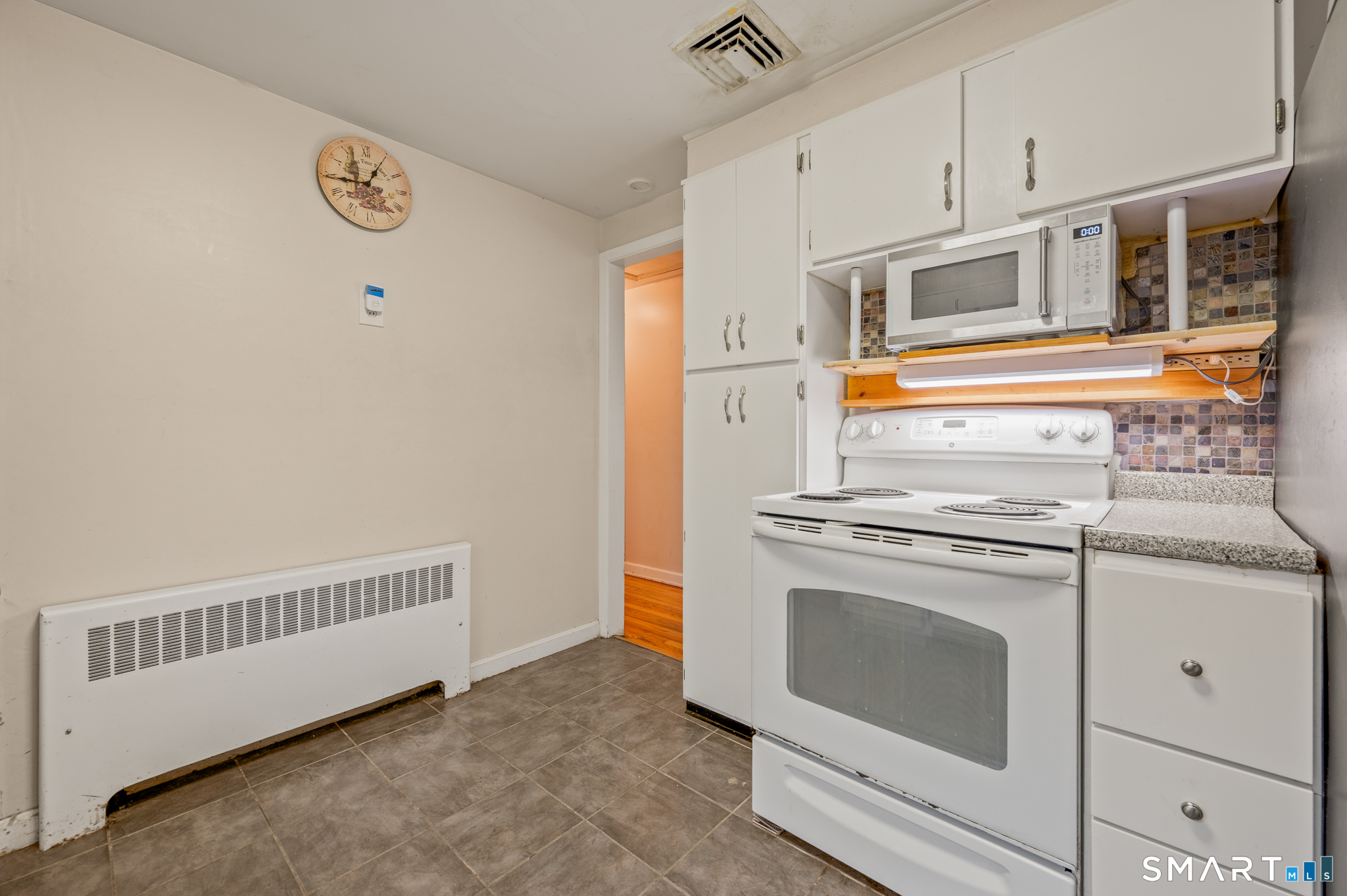 55 Forest Street Hamden, CT 06518 - Photo 17 of 32