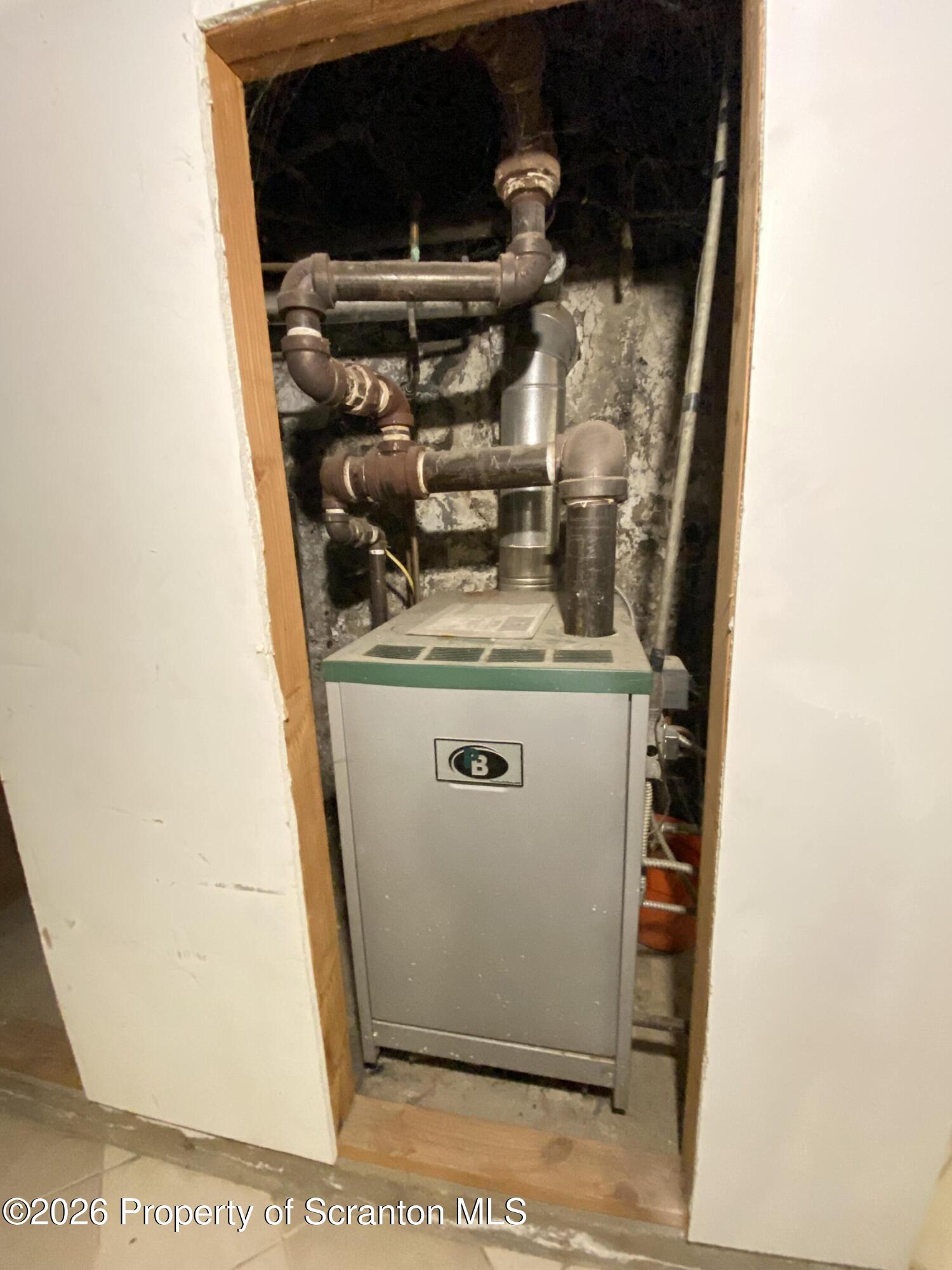 1827 Prospect Avenue Scranton, PA 18505 - Photo 41 of 48 a view of water heater room