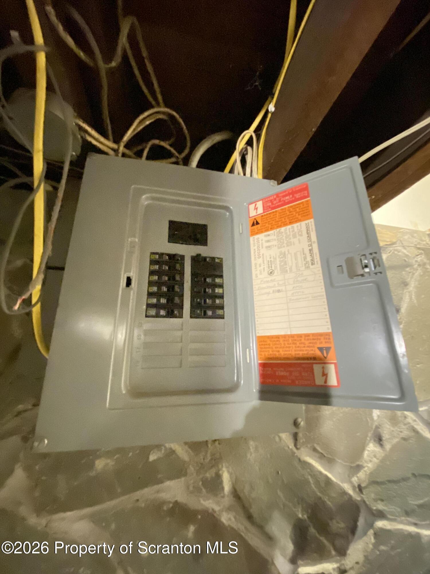 1827 Prospect Avenue Scranton, PA 18505 - Photo 43 of 48 a view of front door