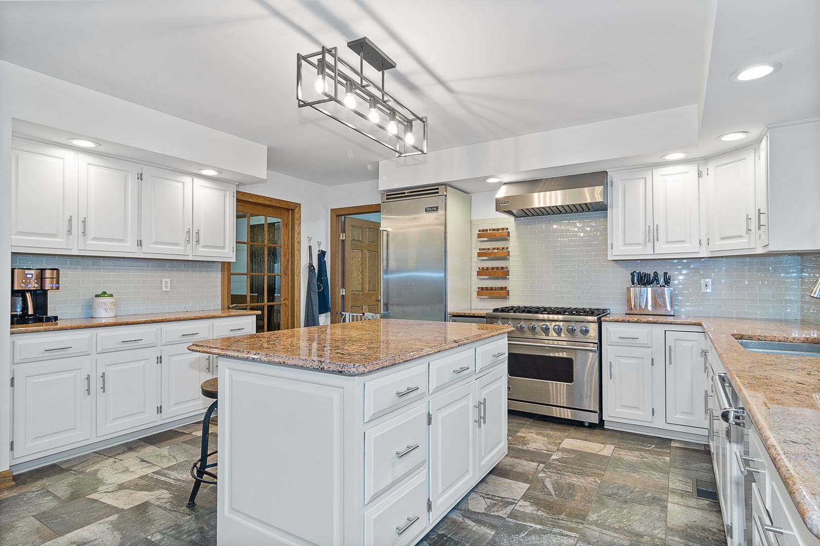 3781 West Sandwich Road Sandwich, IL 60548 - Photo 10 of 32 Gallery Image 10