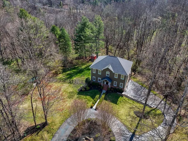 $825,000 | 5780 Lost Mountain Road, Roanoke, VA 24018