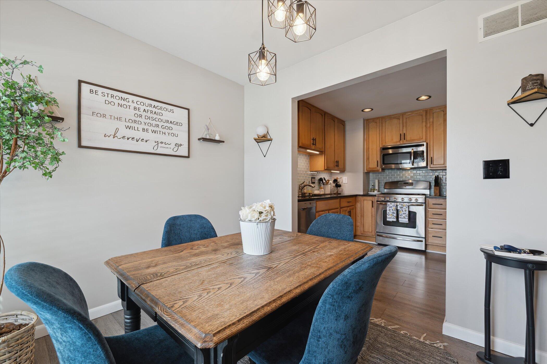 17040 Rudgate Street Southgate, MI 48195 - Photo 14 of 40 14-17040-Rudgate-St-Southgate-MI-48195-W