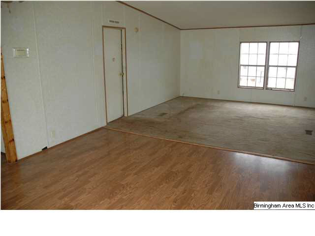 2305 Chestnut Circle Jasper, AL 35501 - Photo 3 of 15
