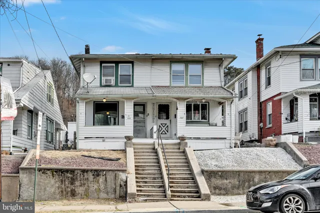 $213,000 | 305 South Fourth Street, Hamburg, PA 19526