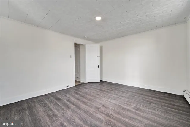 $205,000 | 305 South Fourth Street, Hamburg, PA 19526