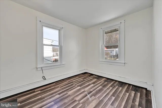 $205,000 | 305 South Fourth Street, Hamburg, PA 19526