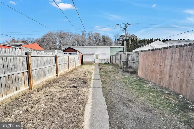 $205,000 | 305 South Fourth Street, Hamburg, PA 19526
