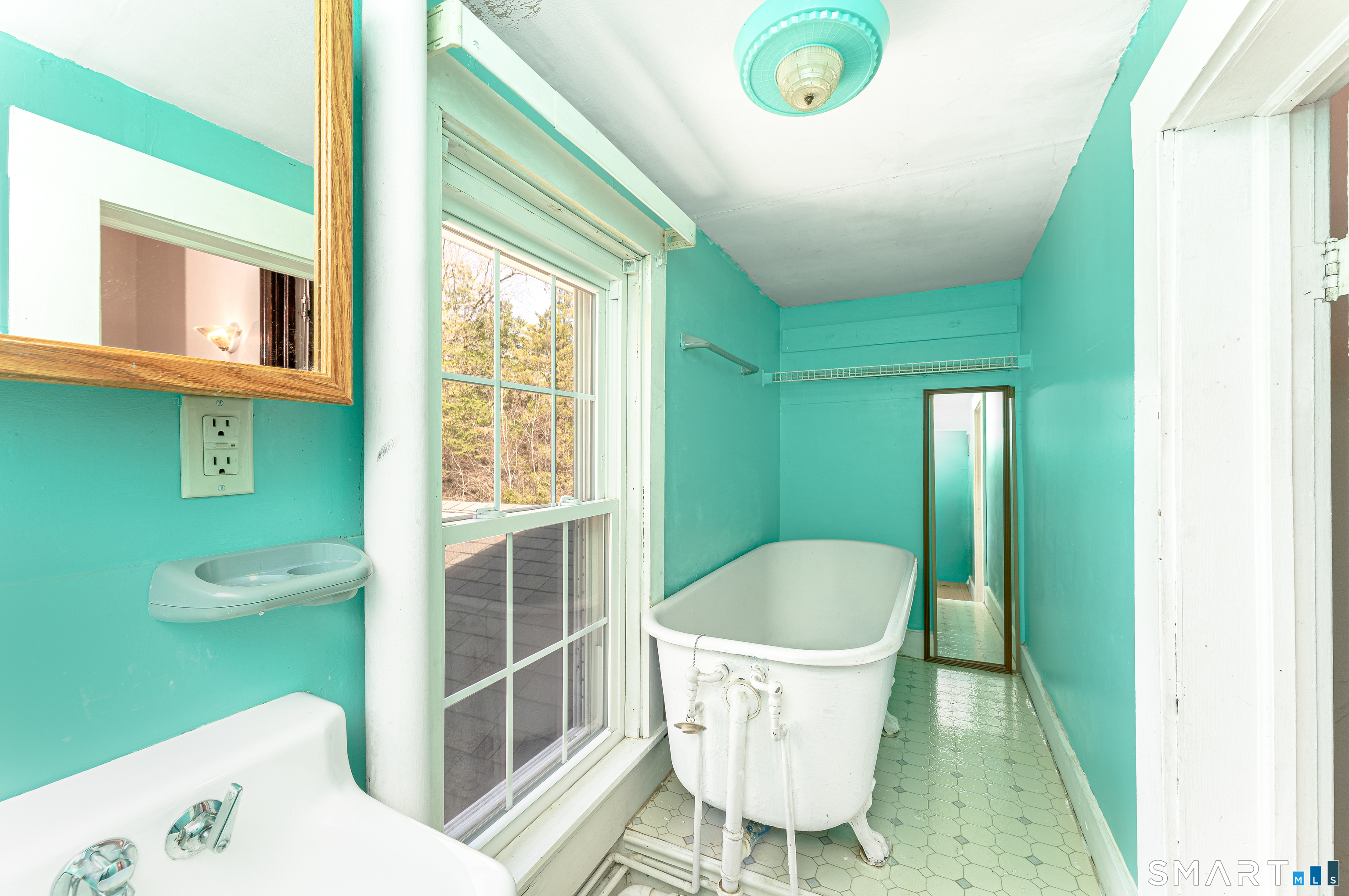 22 Colony Street Hamden, CT 06518 - Photo 26 of 34