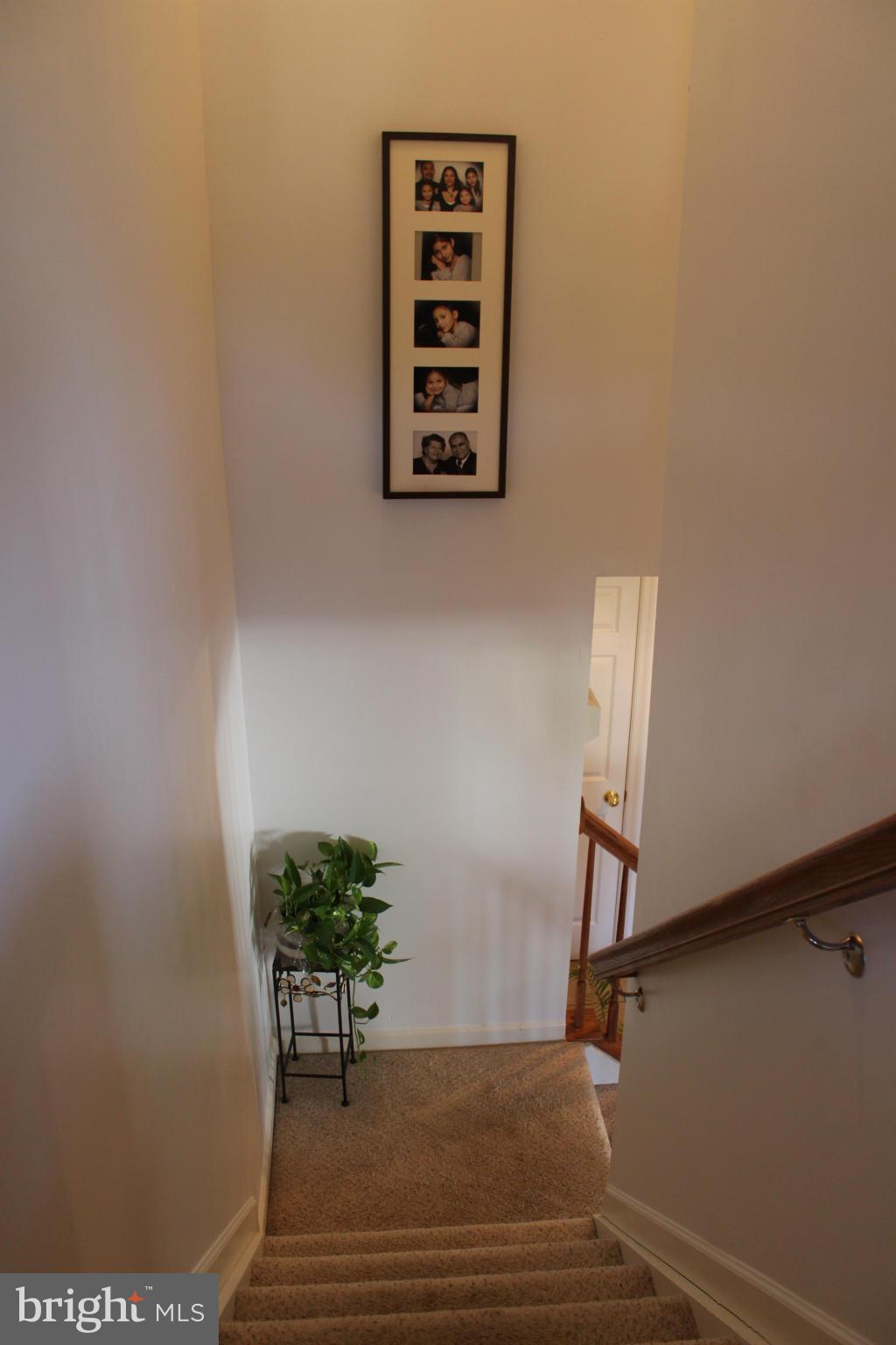 4620 Riddle Drive Baltimore, MD 21236 - Photo 11 of 26 staircase