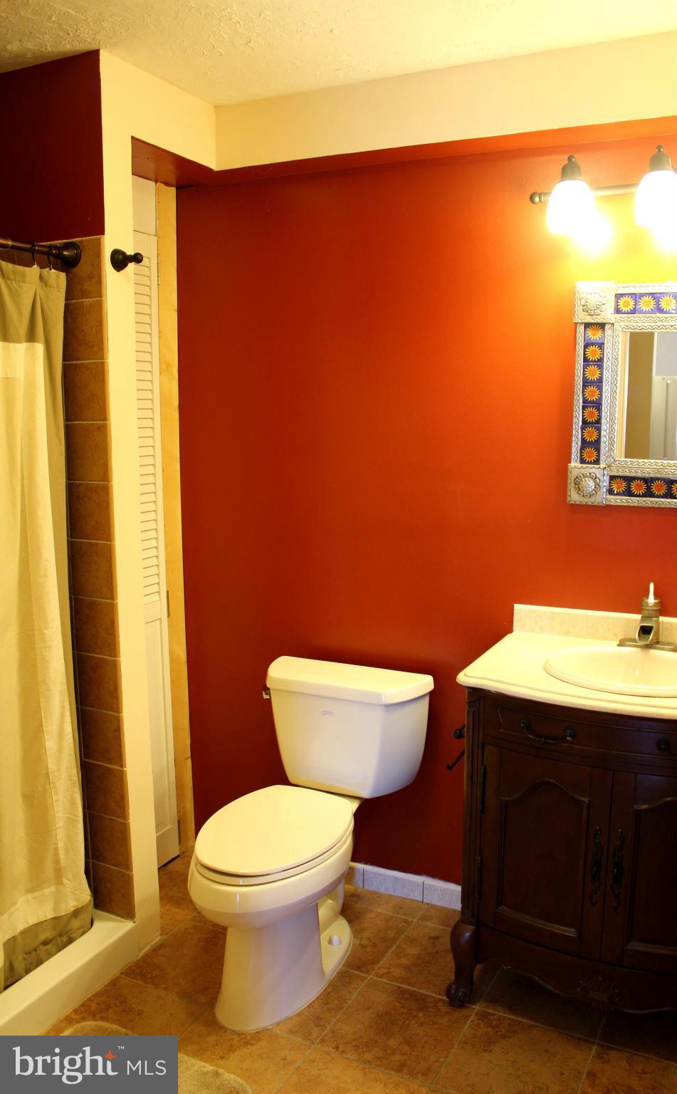 4620 Riddle Drive Baltimore, MD 21236 - Photo 21 of 26 Bathroom #3