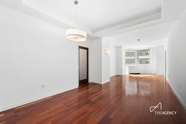 $9,500 | 121 East 23rd Street, Unit 10C | Flatiron