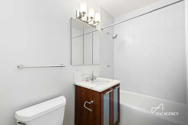 $9,500 | 121 East 23rd Street, Unit 10C | Flatiron