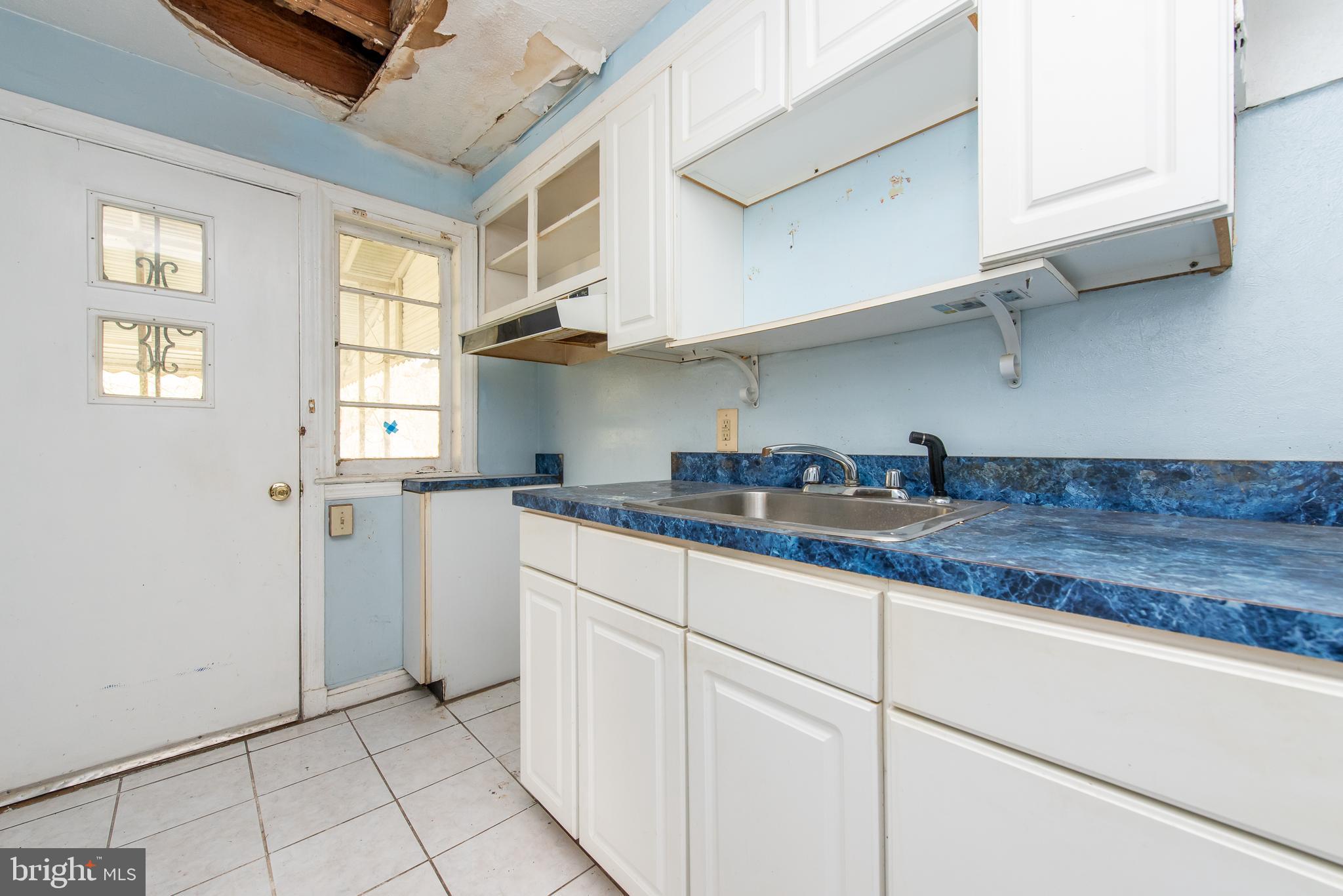 2540 Riggs Avenue Baltimore, MD 21216 - Photo 11 of 35 Gallery Image 11
