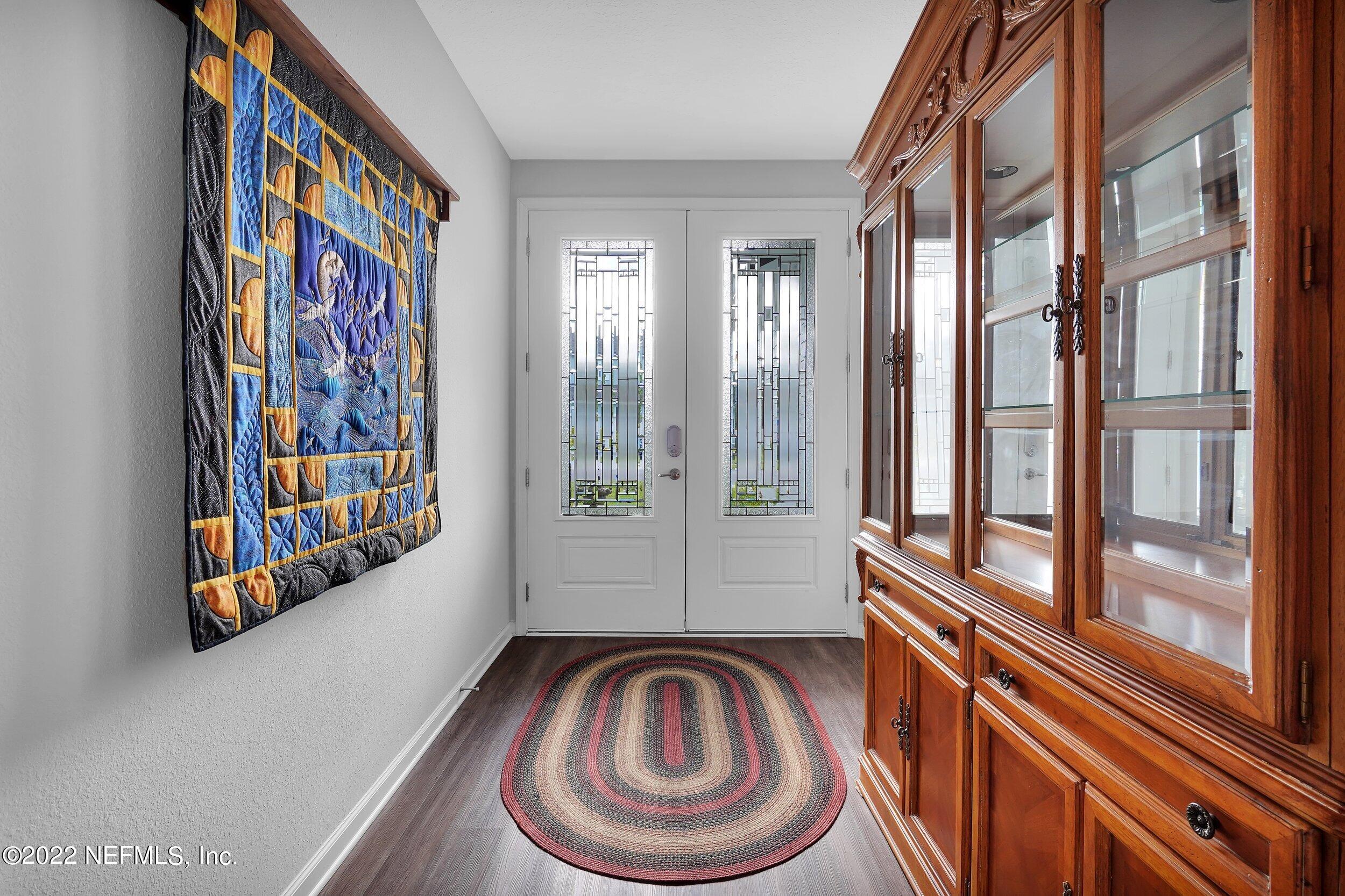 9962 Kevin Road Jacksonville, FL 32257 - Photo 5 of 31 Front entryway