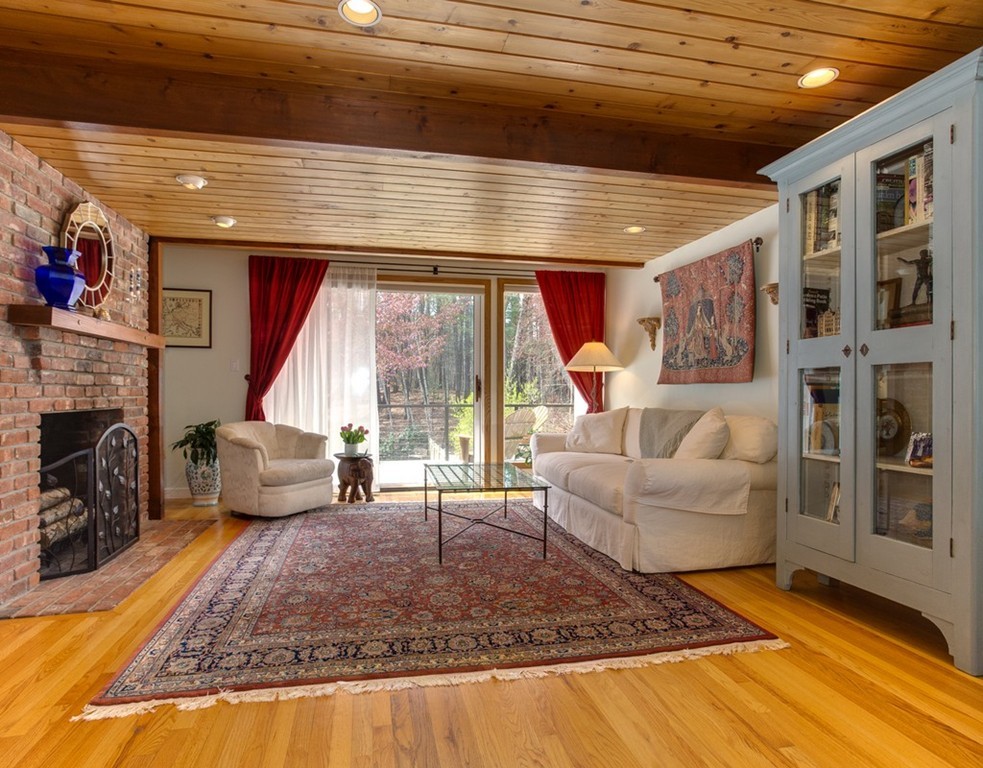 63 Carleton Road Carlisle, MA 01741 - Photo 7 of 23 Gallery Image 7