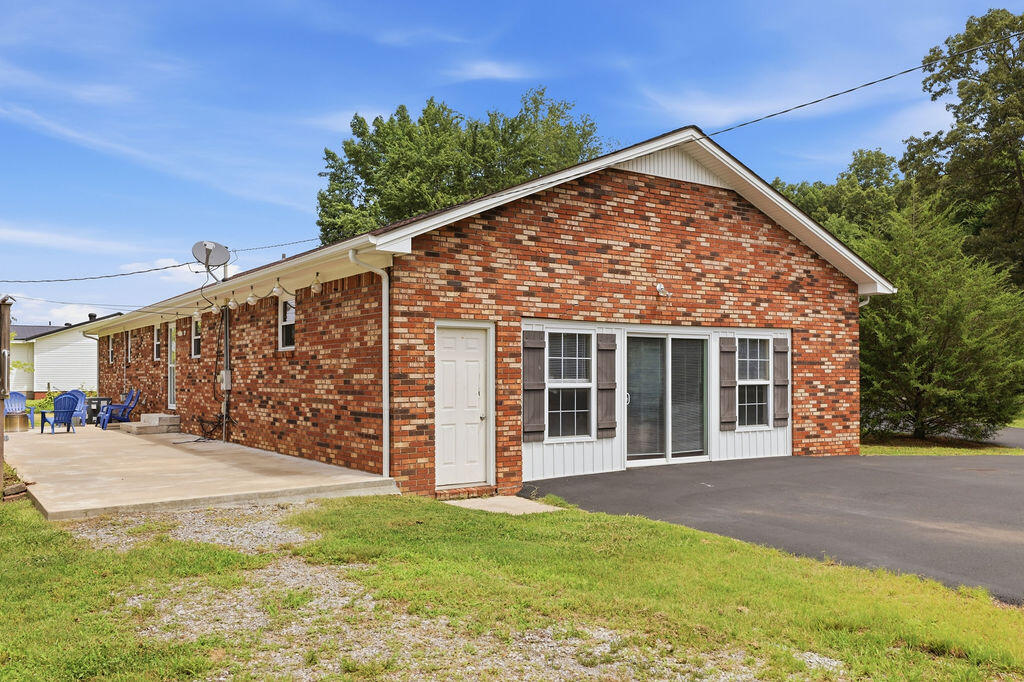 87 McDougal Road Murray, KY 42071 - Photo 7 of 39 Side Exterior