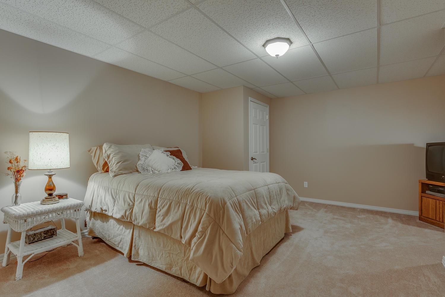 50932 Mayflower Road South Bend, IN 46628 - Photo 23 of 33