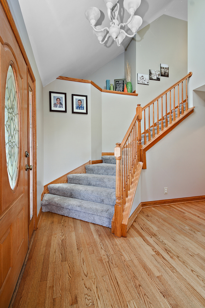 2068 East 7750S Road Chebanse, IL 60922 - Photo 2 of 24 a view of entryway livingroom and hall with wooden floor
