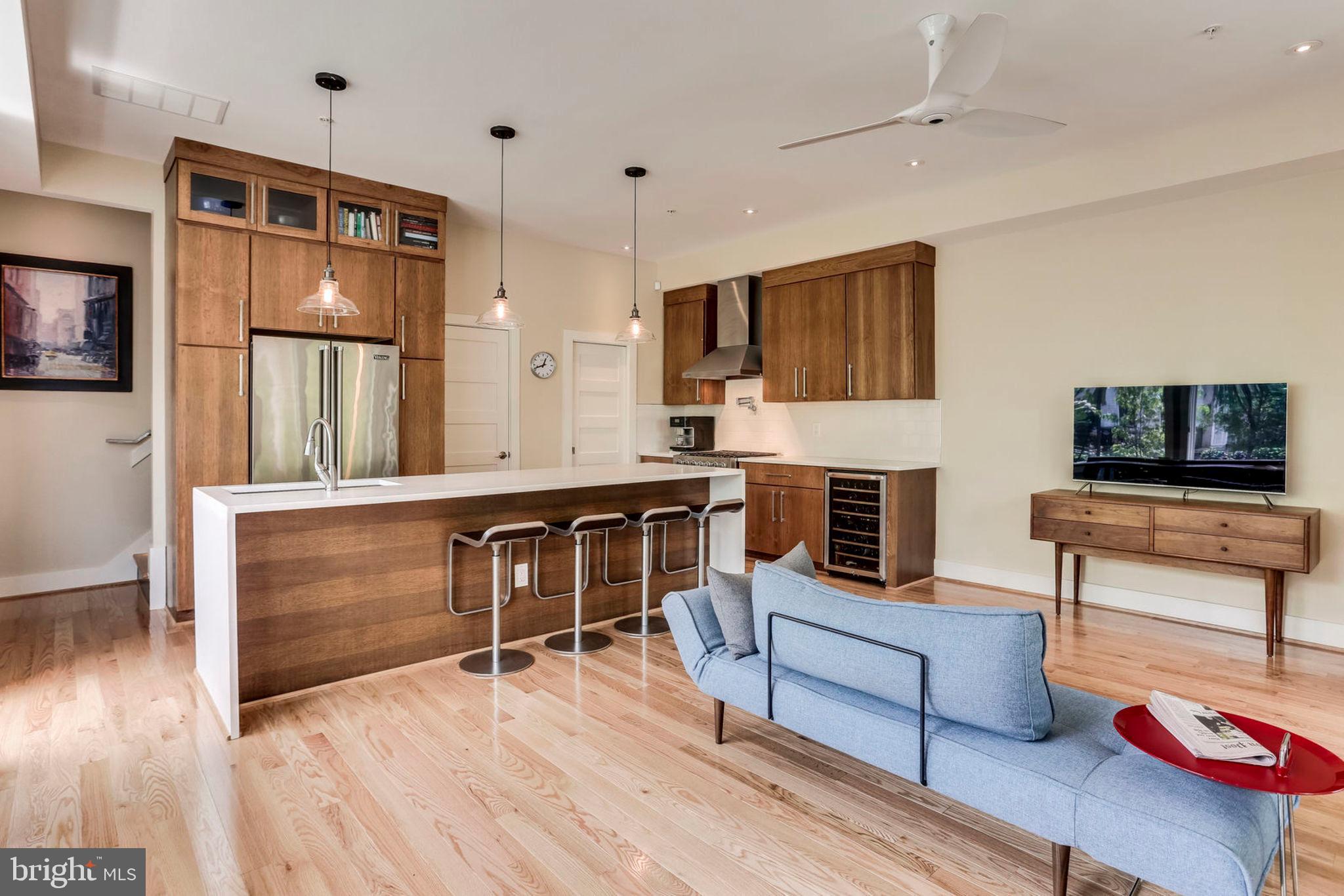 963 14th Street Southeast, Unit 1 Washington, DC 20003 - Photo 14 of 83 Kitchen with custom cabinets and Viking appliances