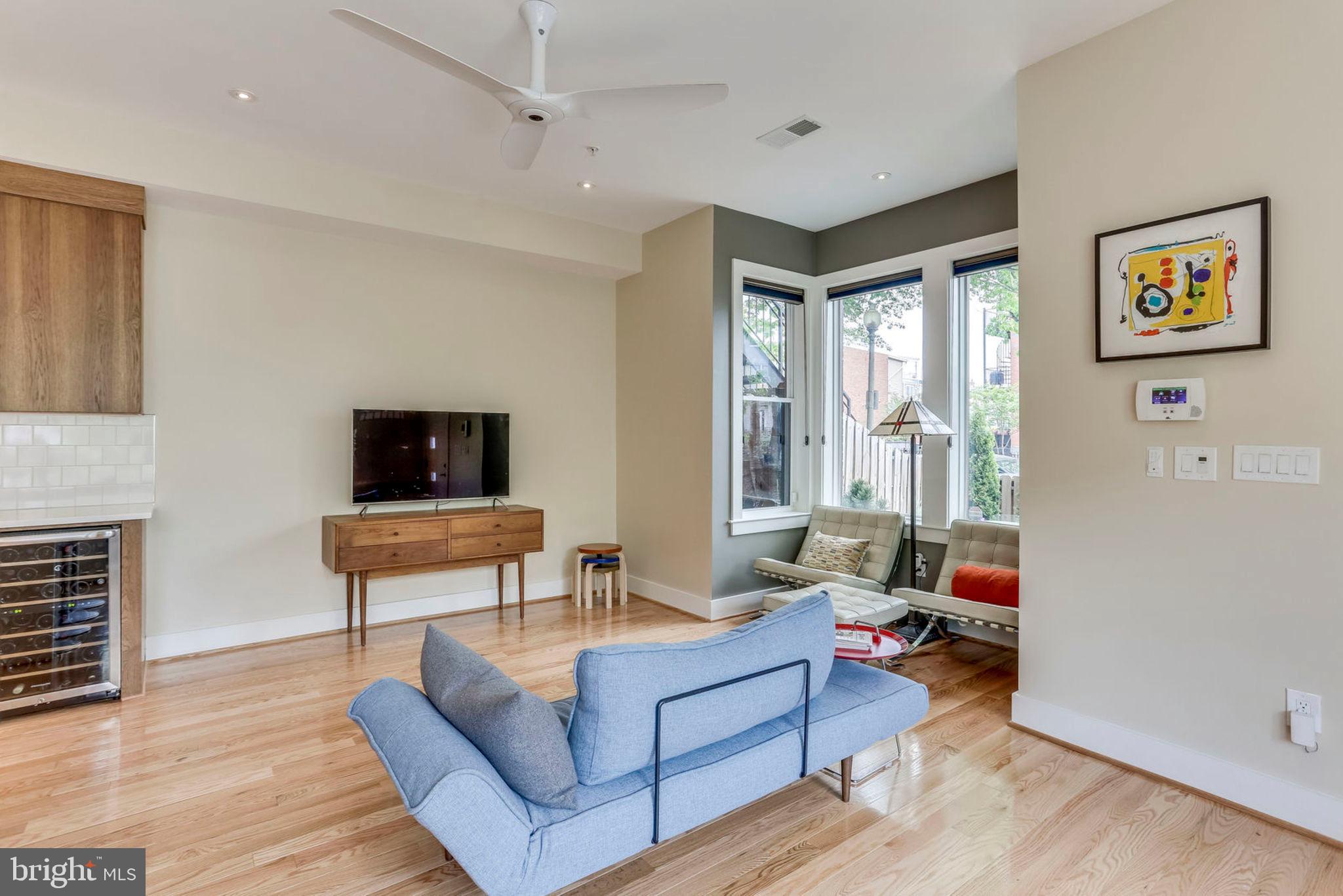 963 14th Street Southeast, Unit 1 Washington, DC 20003 - Photo 17 of 83