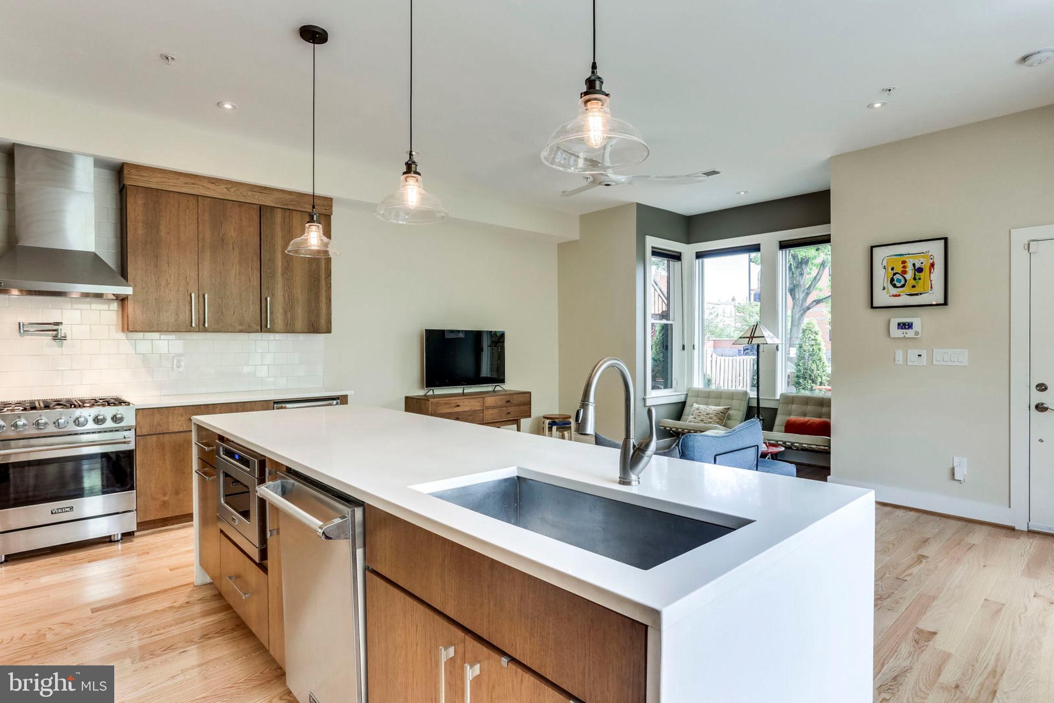 963 14th Street Southeast, Unit 1 Washington, DC 20003 - Photo 28 of 83