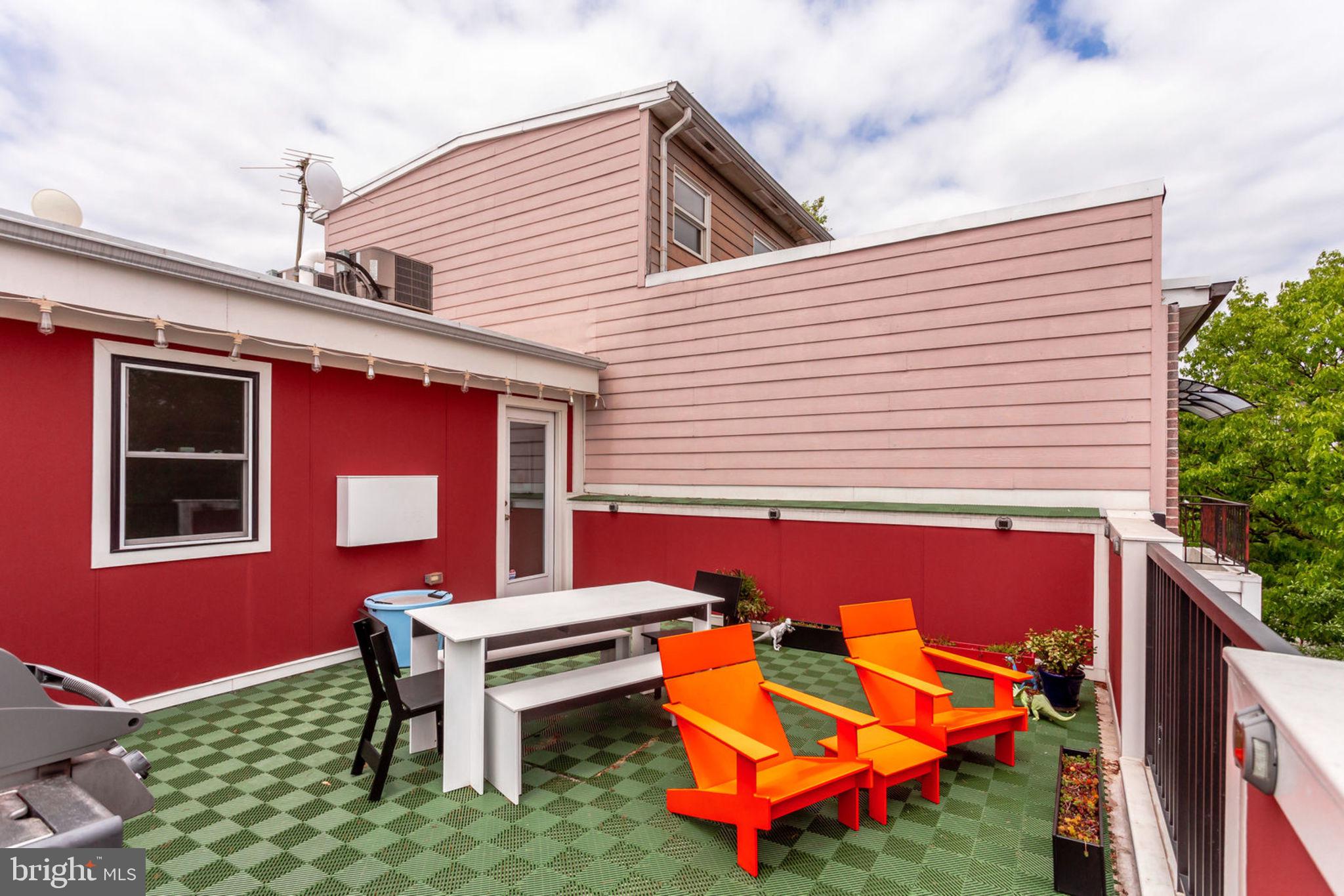 963 14th Street Southeast, Unit 1 Washington, DC 20003 - Photo 69 of 83 300 sf roof deck