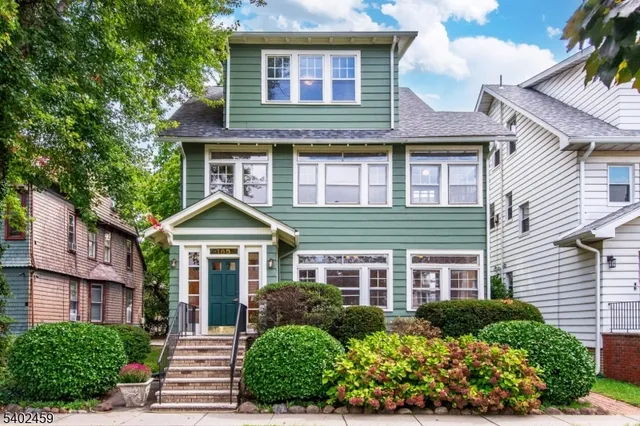 $3,500 | 185 Broad Street, Unit 1, Bloomfield, NJ 07003