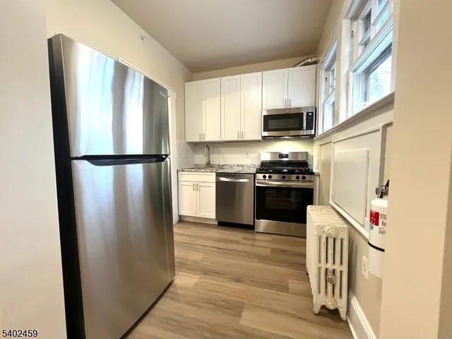 $3,500 | 185 Broad Street, Unit 1, Bloomfield, NJ 07003