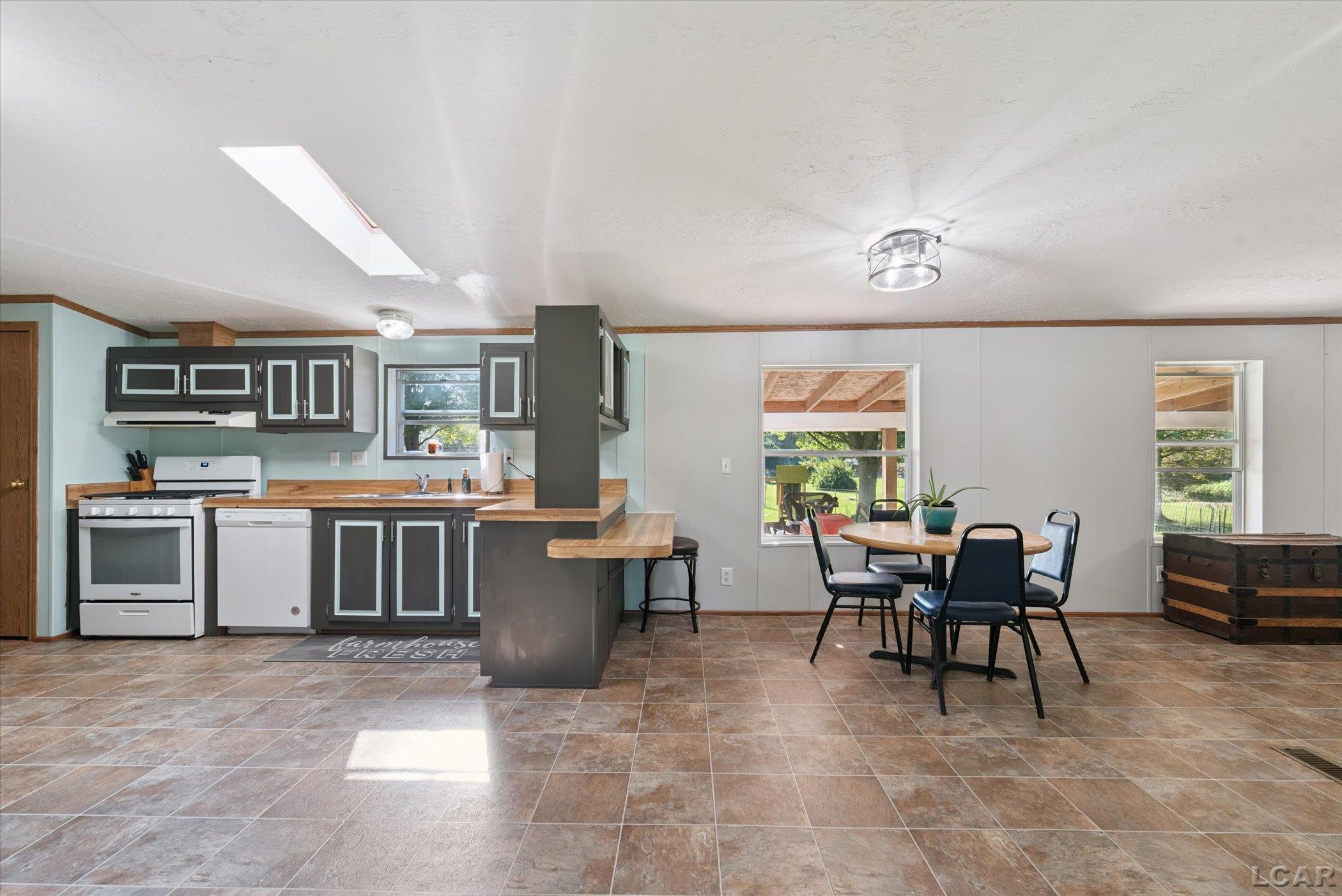 2360 Osseo Road South Osseo, MI 49266 - Photo 15 of 52 Gallery Image 15