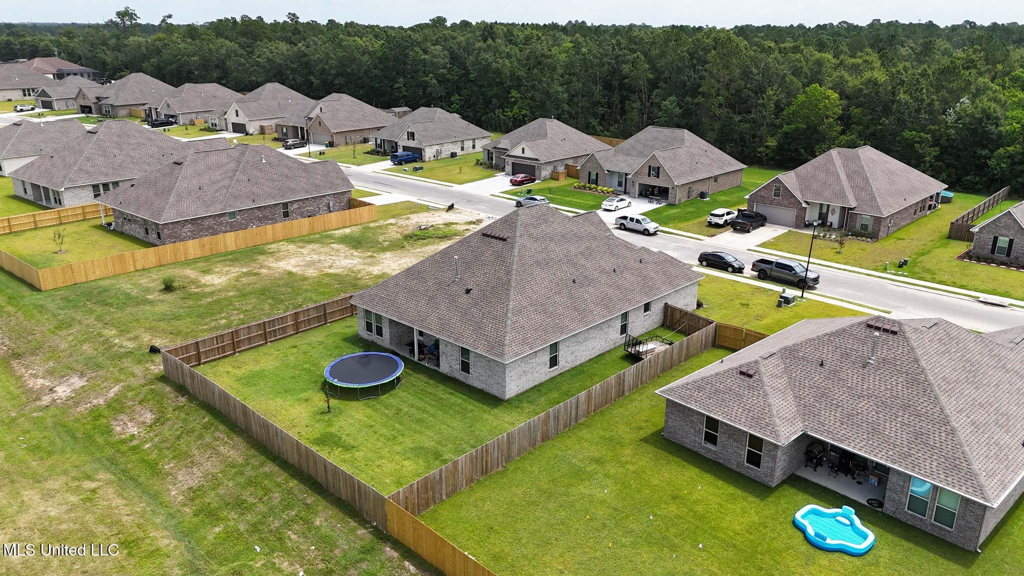 10166 Patrick Drive Gulfport, MS 39503 - Photo 34 of 44 031