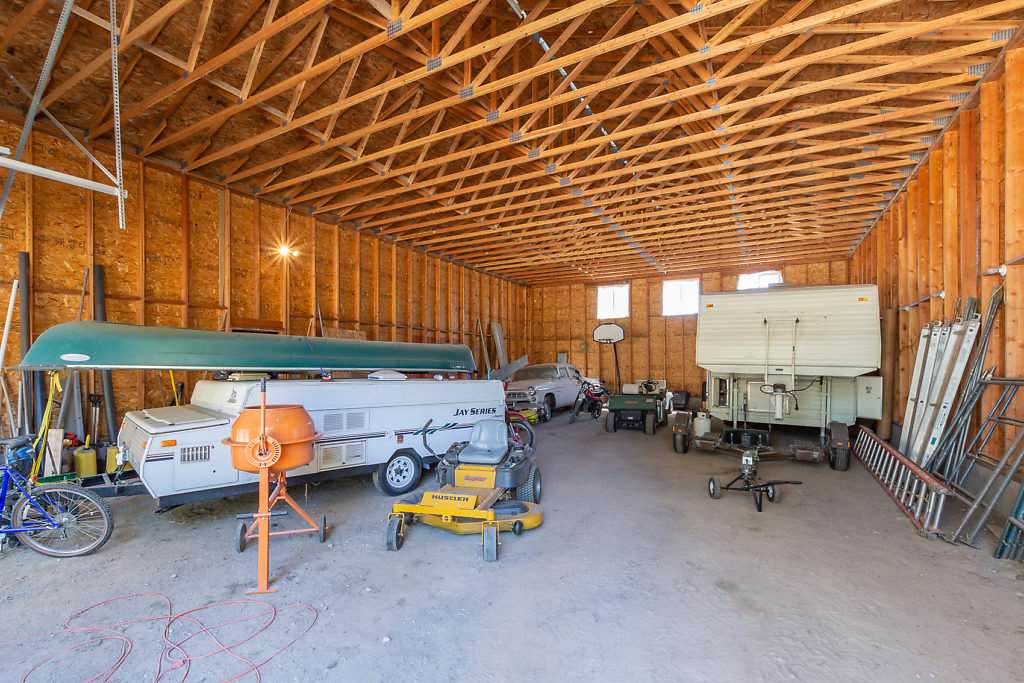 12005 North Ruby Road Spokane, WA 99218 - Photo 3 of 20