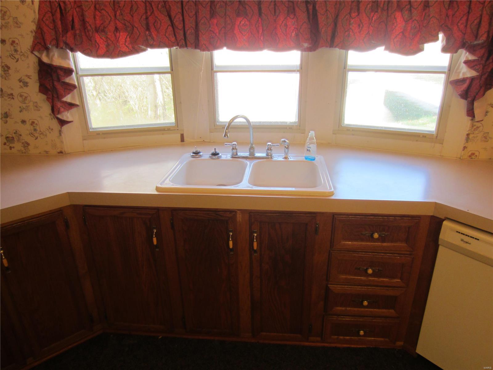 133 Quarry Road Eldred, IL 62027 - Photo 9 of 25