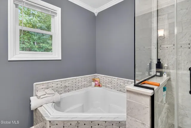 $540,000 | 53 Sonat Road, Clifton Park, NY 12065