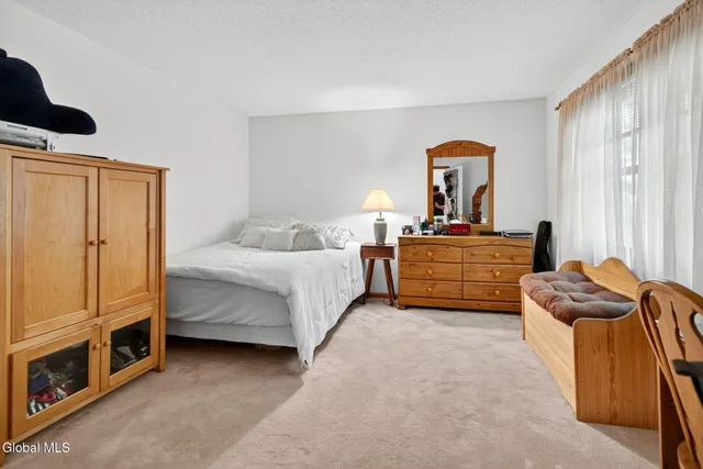 $540,000 | 53 Sonat Road, Clifton Park, NY 12065