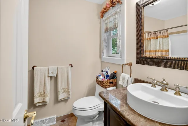 $540,000 | 53 Sonat Road, Clifton Park, NY 12065