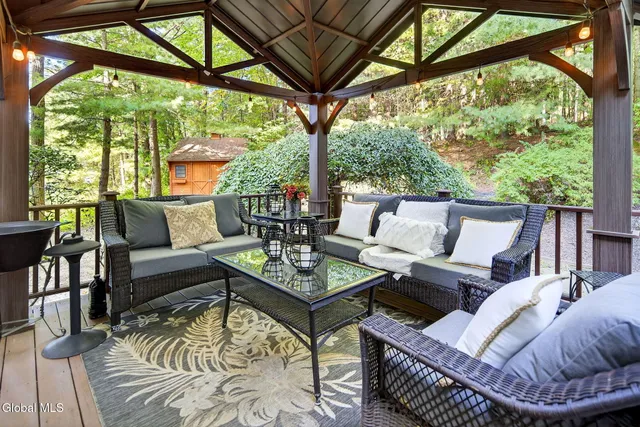 $540,000 | 53 Sonat Road, Clifton Park, NY 12065