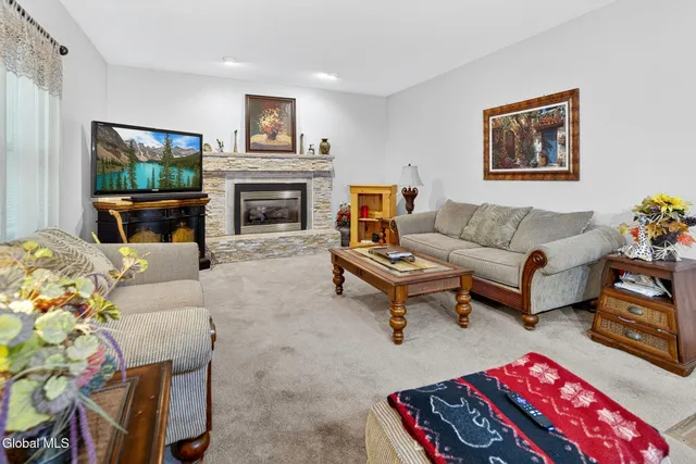 $540,000 | 53 Sonat Road, Clifton Park, NY 12065