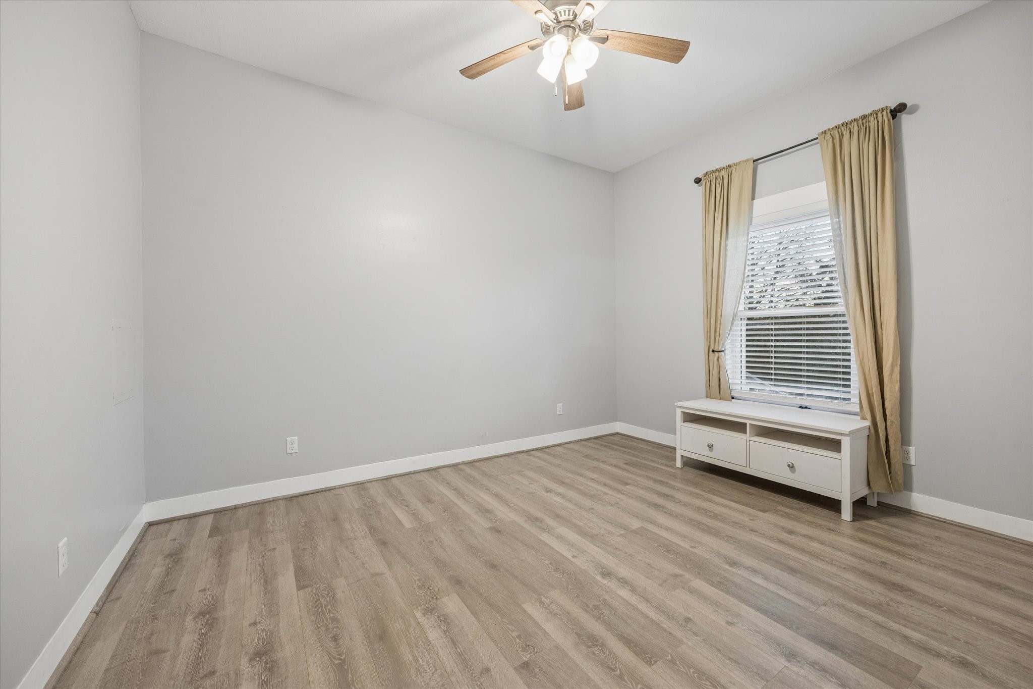 10347 Pless Road Cat Spring, TX 78933 - Photo 19 of 41 Bedroom with ample natural lighting.