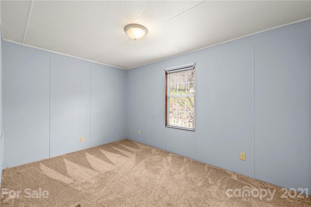 180 Austin Road Clyde, NC 28721 - Photo 14 of 24