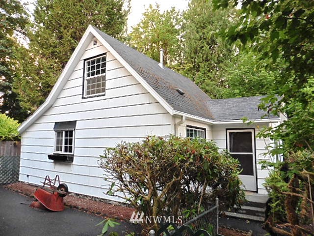 4947 Lemon Road Northeast Olympia, WA 98506 - Photo 9 of 14 Gallery Image 9