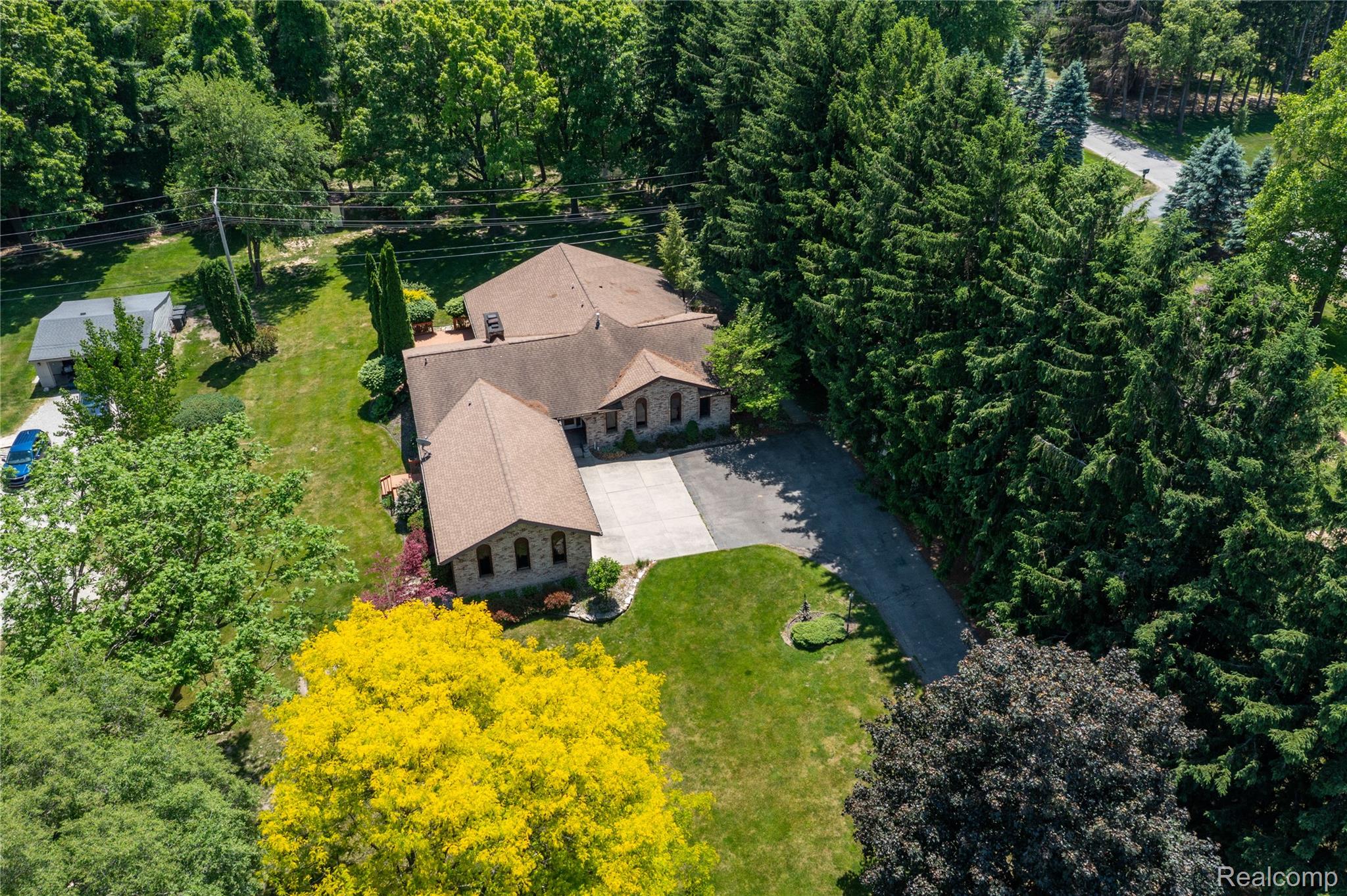 11050 Wealthy Lane Romeo, MI 48065 - Photo 51 of 53 11050 Wealthy0017.jpg