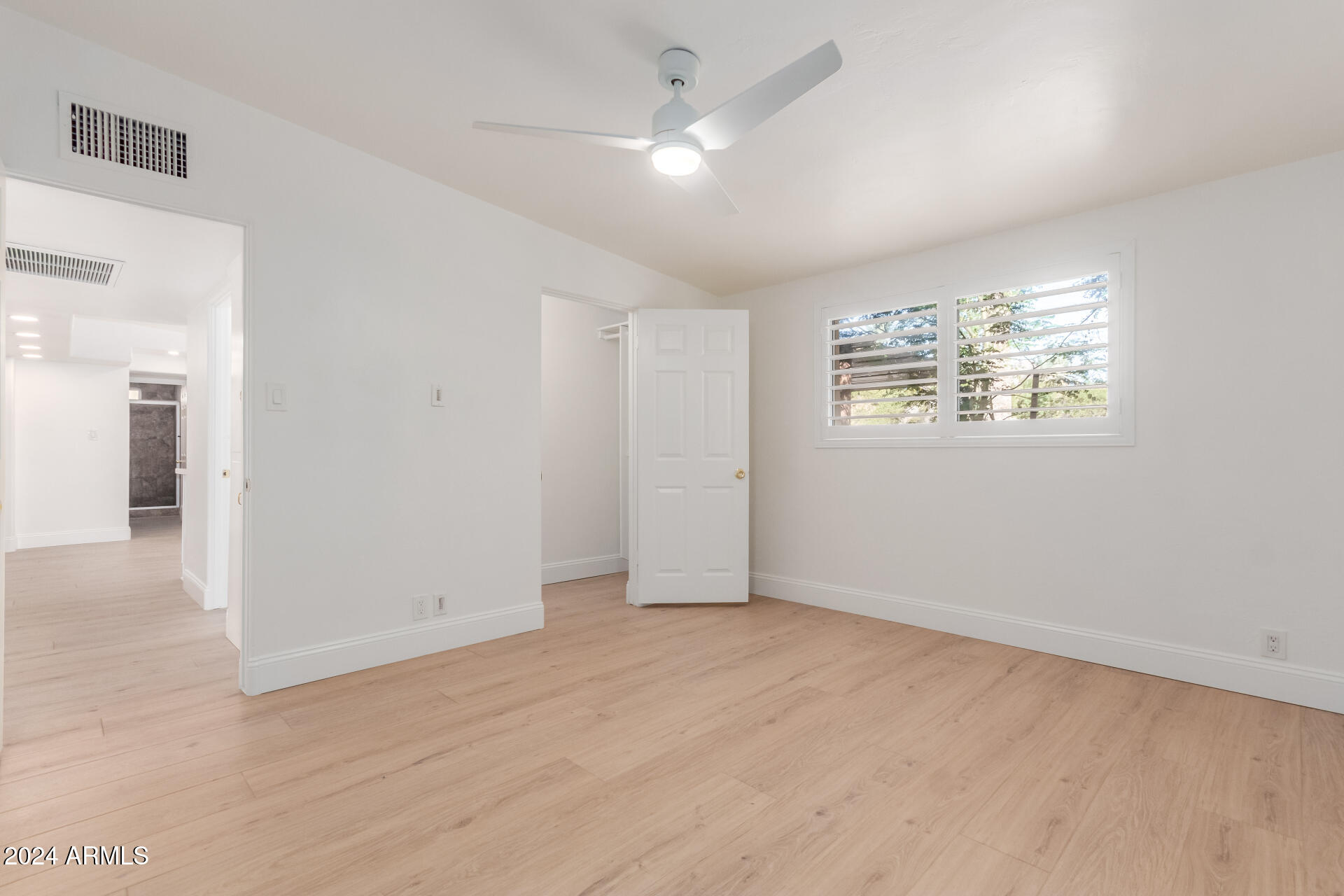 4620 East Montecito Avenue Phoenix, AZ 85018 - Photo 20 of 53 30 - Montecito